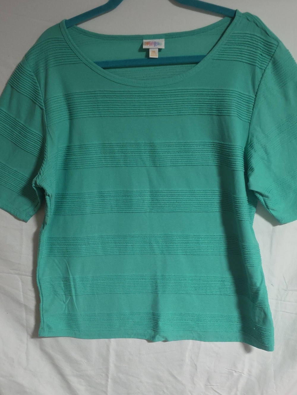LuLaRoe Teal Short Sleeve Knit Top